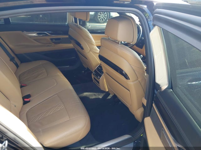 2016 Bmw 740i მანქანა იყიდება აუქციონზე, vin: WBA7E2C56GG547632, აუქციონის ნომერი: 45151853