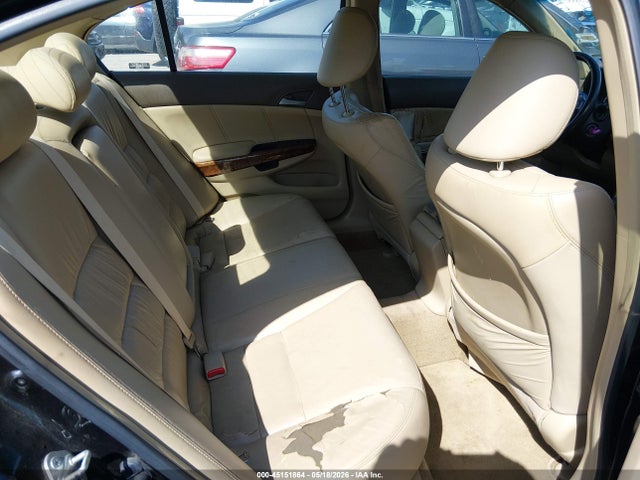 45151864 :رقم المزاد ، JHMCP26848C079585 vin ، 2008 Honda Accord 2.4 Ex-l مزاد بيع