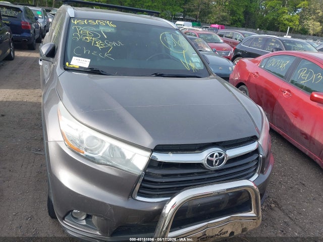 2015 Toyota Highlander Xle V6 მანქანა იყიდება აუქციონზე, vin: 5TDJKRFH9FS166118, აუქციონის ნომერი: 45151896