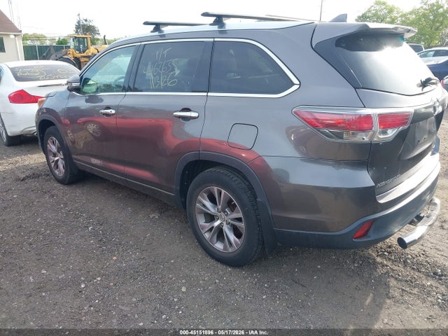 2015 Toyota Highlander Xle V6 მანქანა იყიდება აუქციონზე, vin: 5TDJKRFH9FS166118, აუქციონის ნომერი: 45151896
