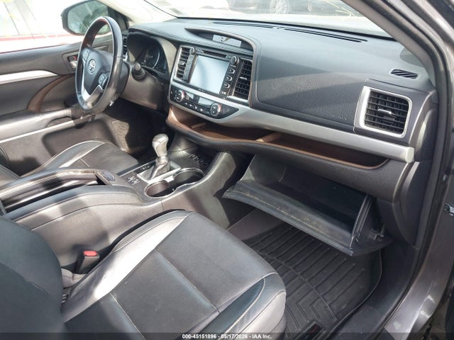 2015 Toyota Highlander Xle V6 მანქანა იყიდება აუქციონზე, vin: 5TDJKRFH9FS166118, აუქციონის ნომერი: 45151896