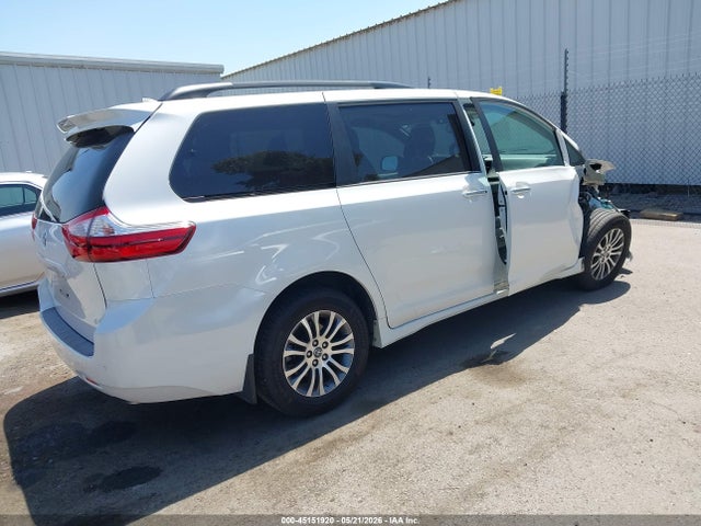 2019 Toyota Sienna Xle 8 Passenger მანქანა იყიდება აუქციონზე, vin: 5TDYZ3DC2KS987182, აუქციონის ნომერი: 45151920