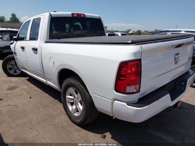Продаж на аукціоні авто 2018 Ram 1500 Express  4x4 6'4 Box, vin: 1C6RR7FG6JS260491, номер лоту: 45151925