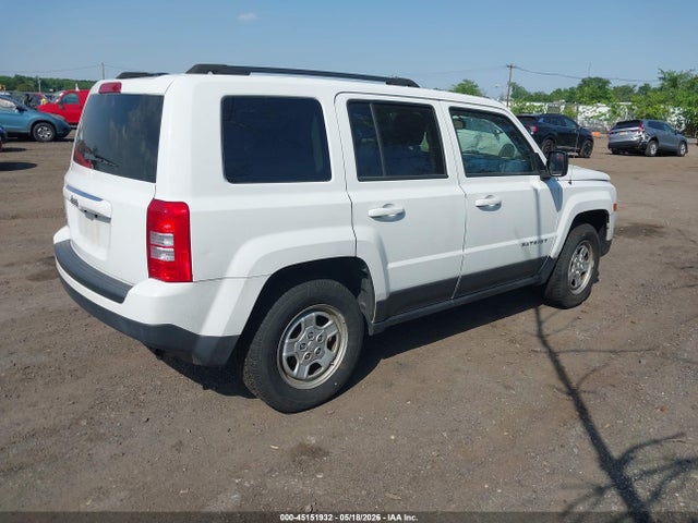 2016 Jeep Patriot Sport მანქანა იყიდება აუქციონზე, vin: 1C4NJRBB1GD775819, აუქციონის ნომერი: 45151932