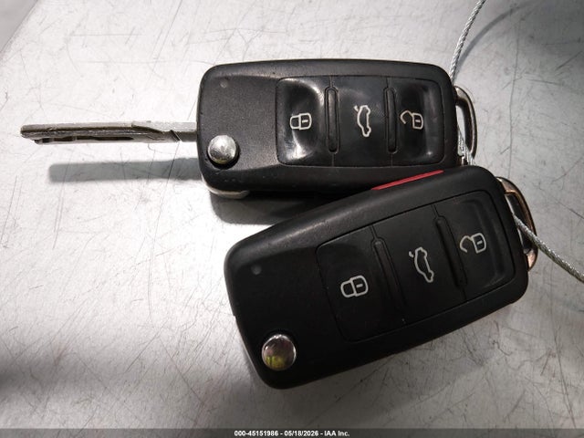 1VWAS7A39EC047109 Volkswagen Passat 1.8t S
