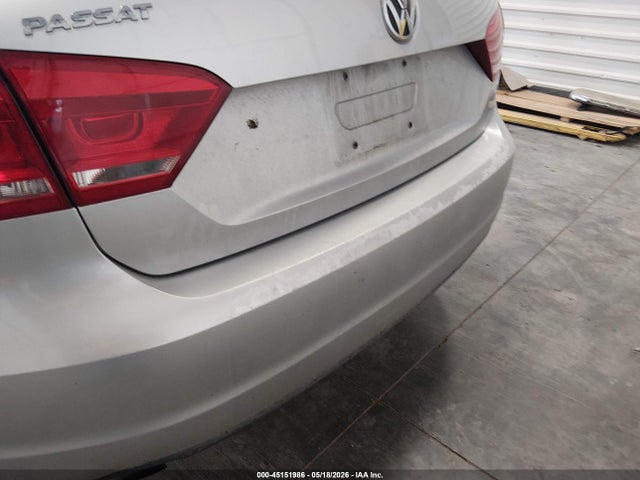 1VWAS7A39EC047109 Volkswagen Passat 1.8t S