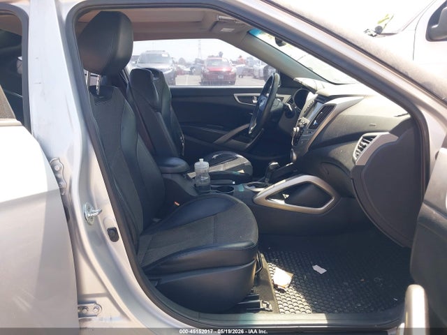Aukcja sprzedaży 2013 Hyundai Veloster Base W/black, vin: KMHTC6AD1DU166059, numer aukcji: 45152017