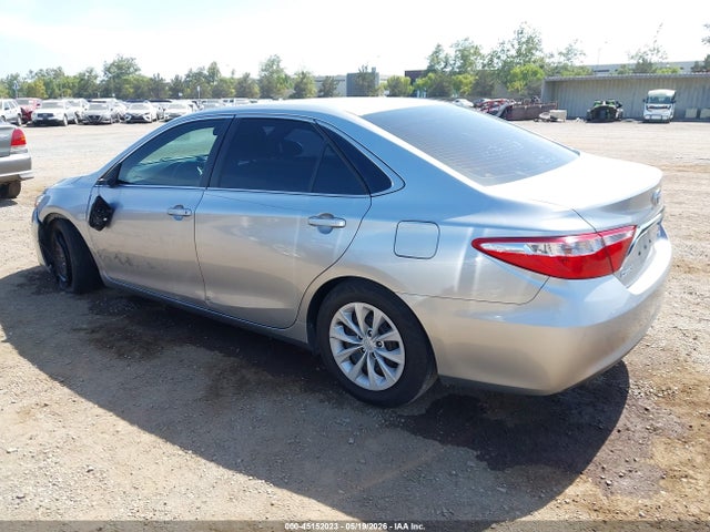 Продаж на аукціоні авто 2015 Toyota Camry Le, vin: 4T4BF1FK9FR446351, номер лоту: 45152023