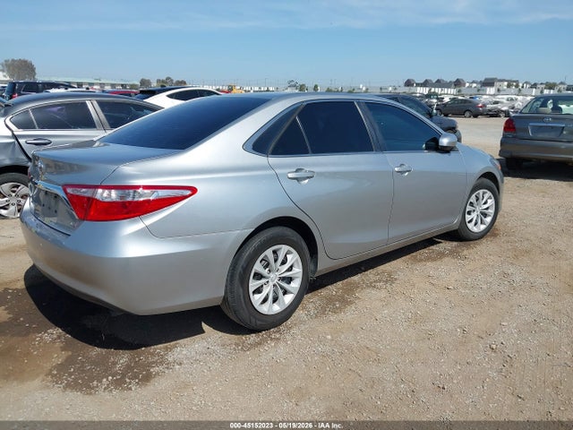Продаж на аукціоні авто 2015 Toyota Camry Le, vin: 4T4BF1FK9FR446351, номер лоту: 45152023
