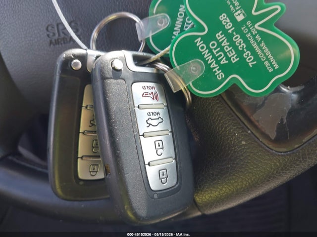 2011 Hyundai Sonata Se მანქანა იყიდება აუქციონზე, vin: 5NPEC4AC2BH066701, აუქციონის ნომერი: 45152036