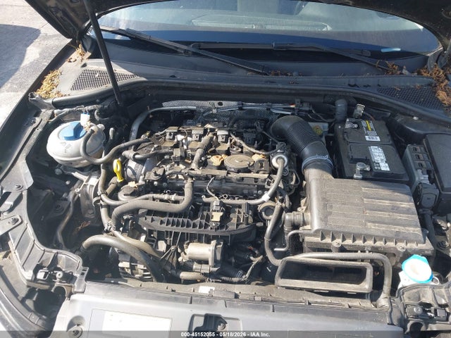 45152055 :رقم المزاد ، WAUCCGFF9F1027139 vin ، 2015 Audi A3 1.8t Premium مزاد بيع