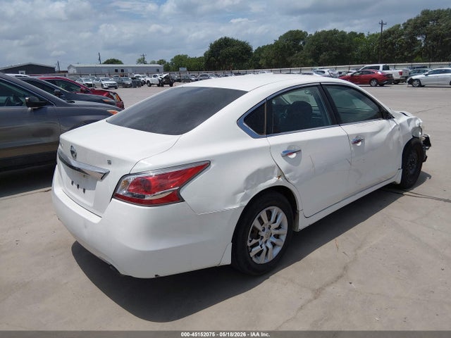 45152075 :رقم المزاد ، 1N4AL3AP4FN905156 vin ، 2015 Nissan Altima 2.5 S مزاد بيع
