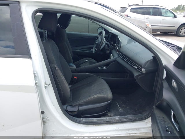 Продажа на аукционе авто 2021 Hyundai Elantra Se, vin: 5NPLL4AG8MH047597, номер лота: 45152084