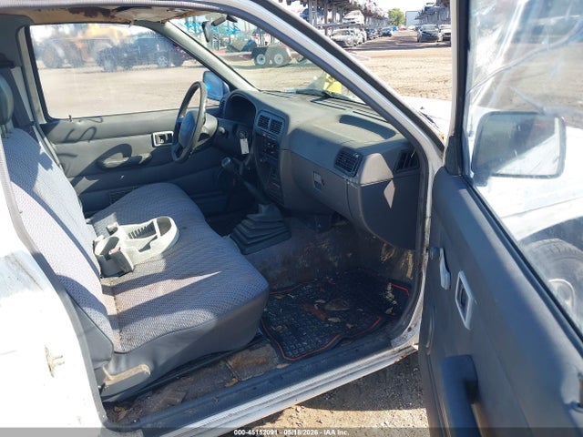 Продаж на аукціоні авто 1996 Nissan Truck Xe, vin: 1N6SD11S7TC384085, номер лоту: 45152091