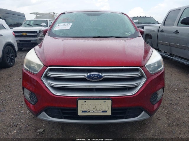 45152123 :رقم المزاد ، 1FMCU0GD1HUD90536 vin ، 2017 Ford Escape Se مزاد بيع