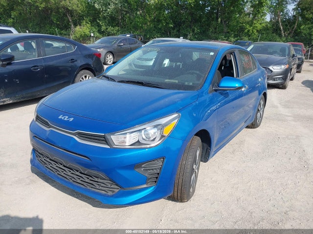 2022 Kia Rio S მანქანა იყიდება აუქციონზე, vin: 3KPA24AD9NE442393, აუქციონის ნომერი: 45152149