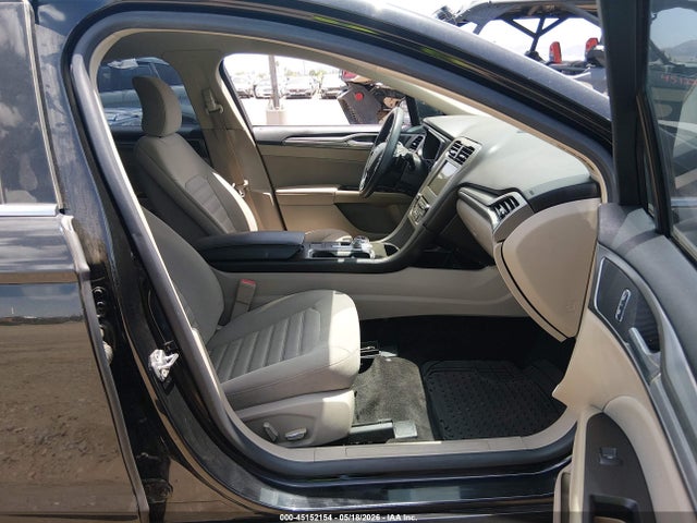 Продажа на аукционе авто 2017 Ford Fusion Se, vin: 3FA6P0HD7HR380064, номер лота: 45152154