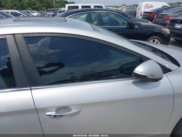 Продажа на аукционе авто 2017 Hyundai Elantra Limited, vin: 5NPD84LF0HH041406, номер лота: 45152166
