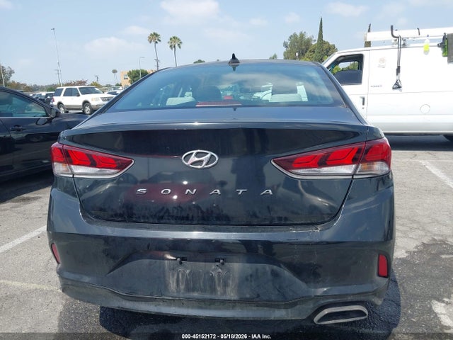 Hyundai SONATA SE 2018 5NPE24AFXJH676387 Image 16