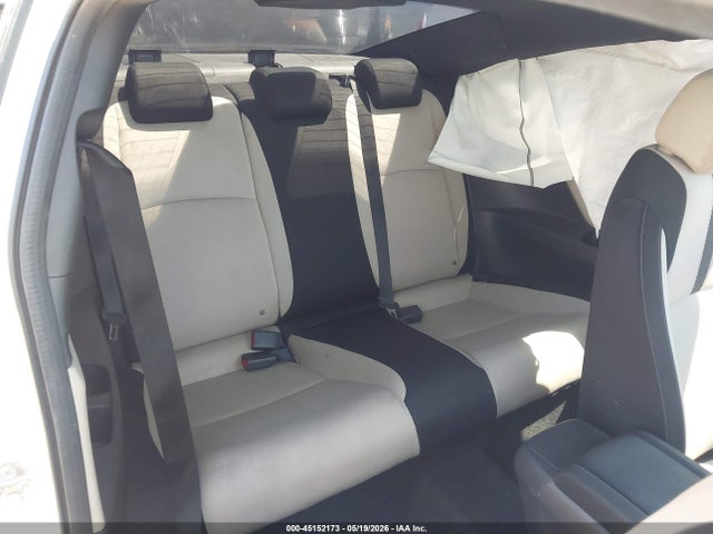 2HGFC4B5XHH302440 Honda Civic Lx
