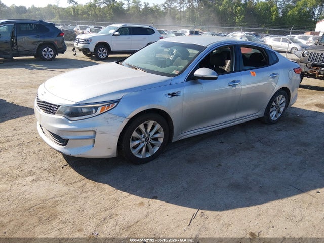 45152192 :رقم المزاد ، 5XXGT4L33HG161391 vin ، 2017 Kia Optima Lx مزاد بيع