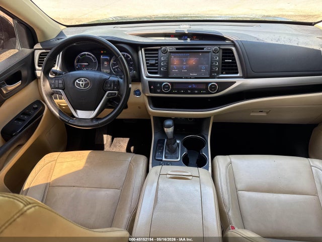 Auction sale of the 2017 Toyota Highlander Hybrid Xle, vin: 5TDJGRFH3HS023332, lot number: 45152194