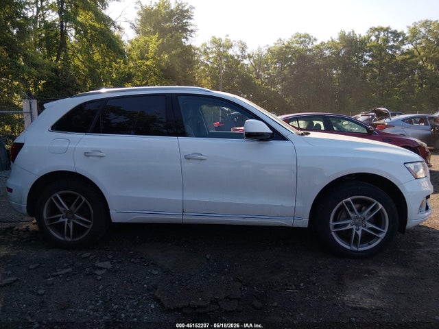 2017 Audi Q5 2.0t Premium მანქანა იყიდება აუქციონზე, vin: WA1L2AFP4HA100250, აუქციონის ნომერი: 45152207
