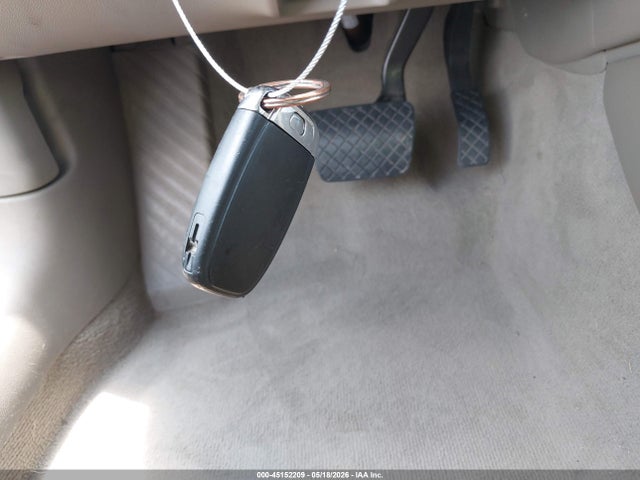 45152209 :رقم المزاد ، WAUFFAFL4BN009433 vin ، 2011 Audi A4 2.0t Premium مزاد بيع