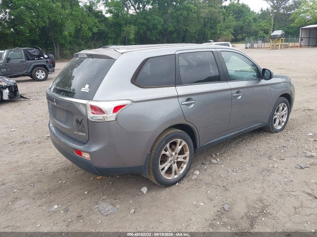 Продаж на аукціоні авто 2014 Mitsubishi Outlander Se, vin: JA4AD3A39EZ019968, номер лоту: 45152232