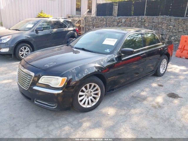 Auction sale of the 2013 Chrysler 300 Motown, vin: 2C3CCAAG2DH510040, lot number: 45152241