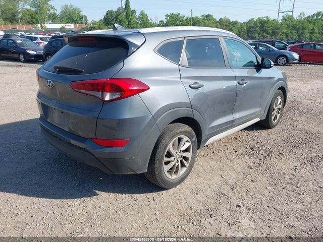 KM8J33A44HU417152 Hyundai Tucson Se Plus