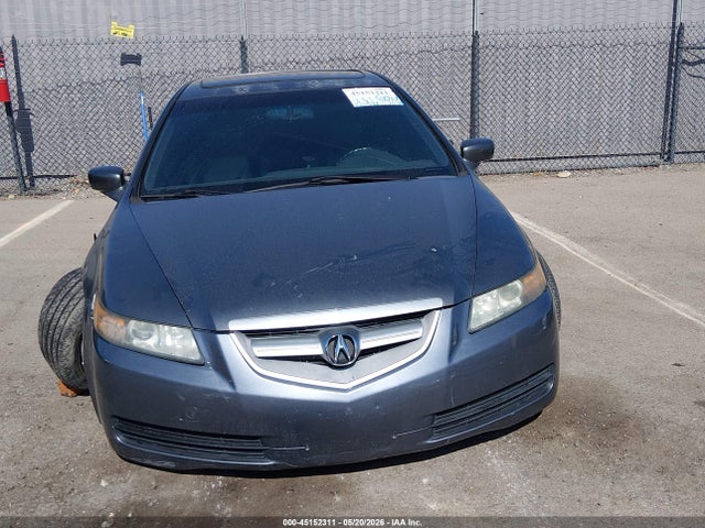 45152311 :رقم المزاد ، 19UUA66245A046136 vin ، 2005 Acura Tl مزاد بيع