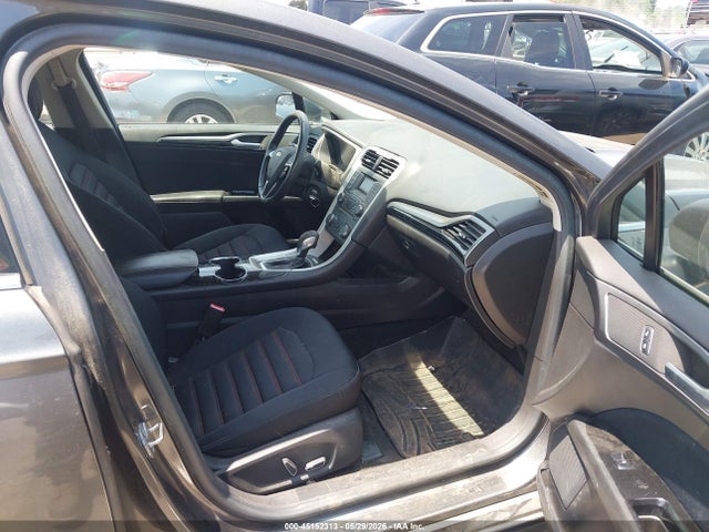 45152313 :رقم المزاد ، 3FA6P0HD5GR360457 vin ، 2016 Ford Fusion Se مزاد بيع