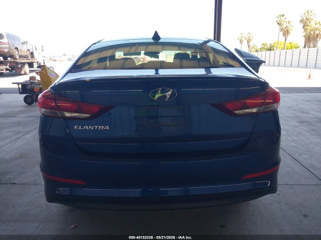 5NPD84LFXHH132683 Hyundai ELANTRA SE