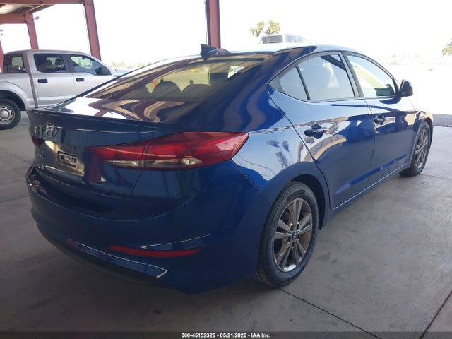 5NPD84LFXHH132683 Hyundai ELANTRA SE