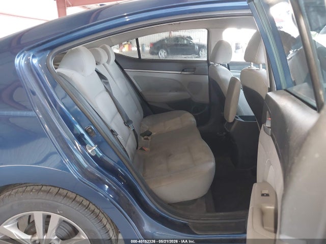5NPD84LFXHH132683 Hyundai ELANTRA SE