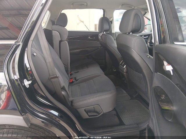 Продажа на аукционе авто 2016 Kia Sorento 2.4l L, vin: 5XYPG4A33GG029524, номер лота: 45152327