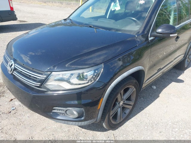 45152328 :رقم المزاد ، WVGTV7AX9HK015465 vin ، 2017 Volkswagen Tiguan 2.0t Sport مزاد بيع