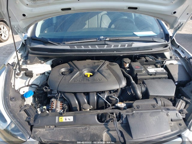 45152332 :رقم المزاد ، 5NPDH4AEXGH755052 vin ، 2016 Hyundai Elantra Se مزاد بيع