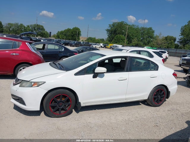 Продажа на аукционе авто 2015 Honda Civic Lx, vin: 19XFB2F58FE100415, номер лота: 45152335