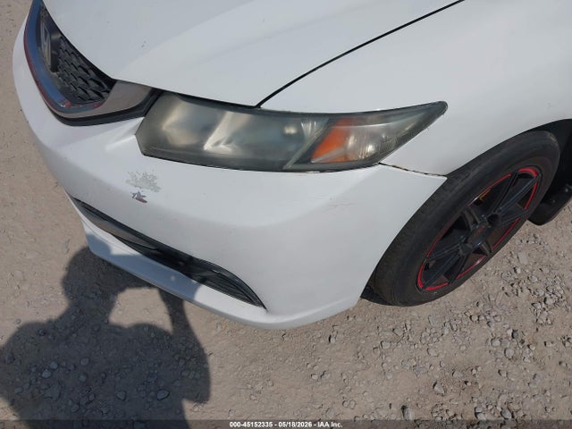 Продажа на аукционе авто 2015 Honda Civic Lx, vin: 19XFB2F58FE100415, номер лота: 45152335