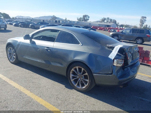 2014 Audi A5 2.0t Premium მანქანა იყიდება აუქციონზე, vin: WAUCFAFR1EA039654, აუქციონის ნომერი: 45152338