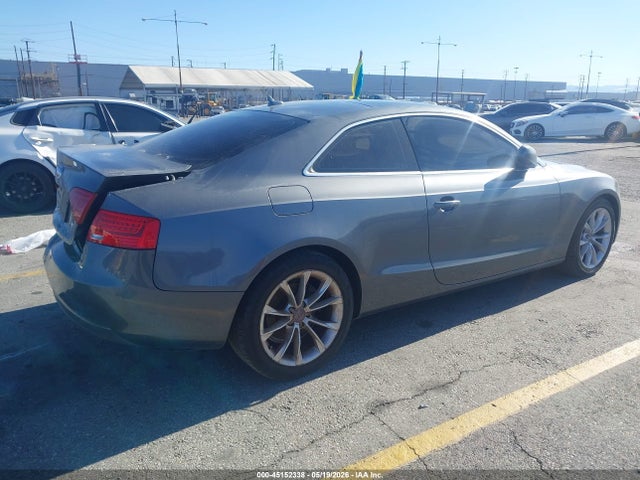 2014 Audi A5 2.0t Premium მანქანა იყიდება აუქციონზე, vin: WAUCFAFR1EA039654, აუქციონის ნომერი: 45152338