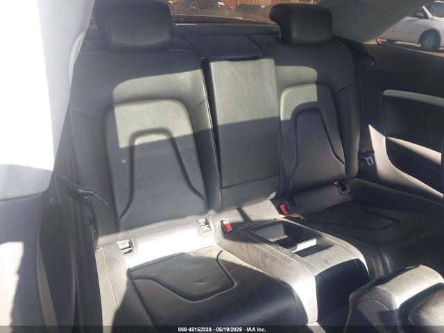 2014 Audi A5 2.0t Premium მანქანა იყიდება აუქციონზე, vin: WAUCFAFR1EA039654, აუქციონის ნომერი: 45152338