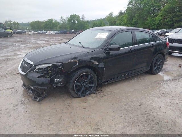 45152345 :رقم المزاد ، 1C3CCBCG3EN164415 vin ، 2014 Chrysler 200 Limited مزاد بيع
