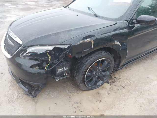 45152345 :رقم المزاد ، 1C3CCBCG3EN164415 vin ، 2014 Chrysler 200 Limited مزاد بيع