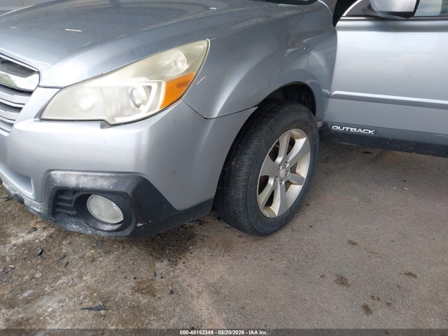 Продажа на аукционе авто 2013 Subaru Outback 2.5i Premium, vin: 4S4BRBCC6D3297985, номер лота: 45152349