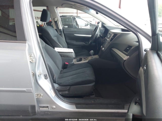 Продажа на аукционе авто 2013 Subaru Outback 2.5i Premium, vin: 4S4BRBCC6D3297985, номер лота: 45152349