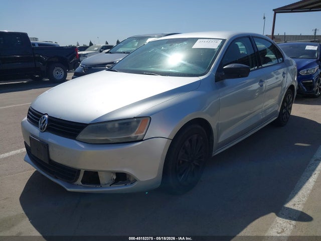 Продаж на аукціоні авто 2012 Volkswagen Jetta 2.0l S, vin: 3VW2K7AJ8CM394705, номер лоту: 45152375