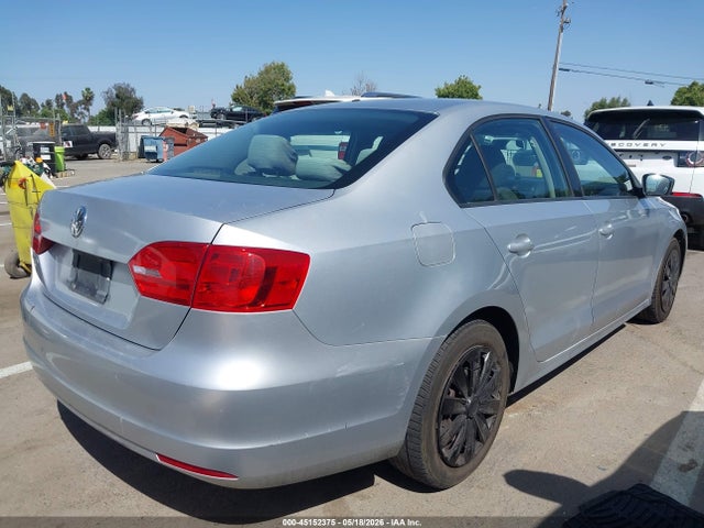 Продаж на аукціоні авто 2012 Volkswagen Jetta 2.0l S, vin: 3VW2K7AJ8CM394705, номер лоту: 45152375
